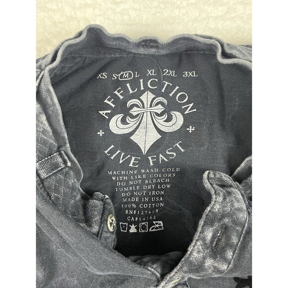 Vtg Affliction Shirt Mens M Live Fast Lost Souls Cross Wings Distressed MMA Y2K - Picture 3 of 8